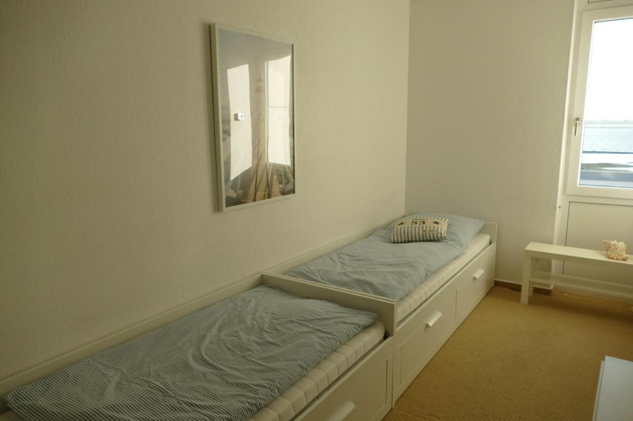 Luv Apartment เฟมาร์น ภายนอก รูปภาพ